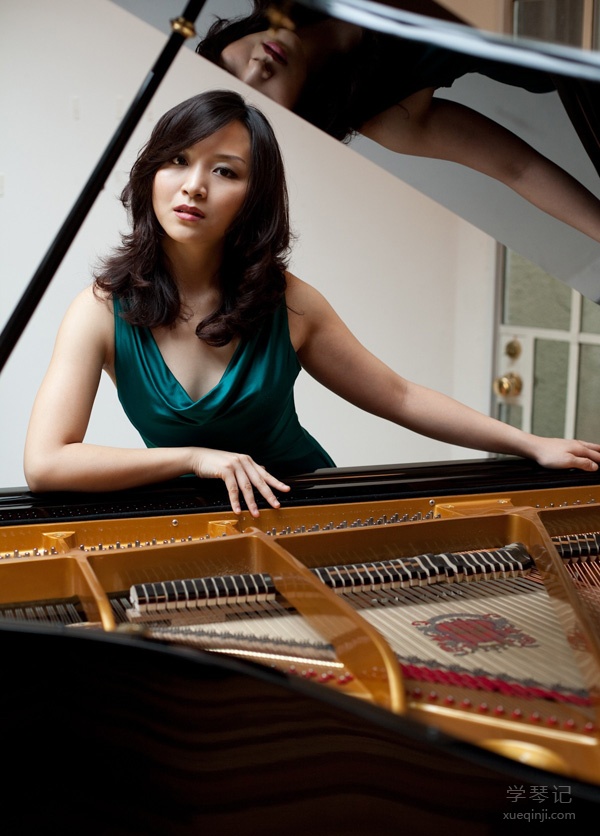 女钢琴家王羽佳(Yuja Wang)