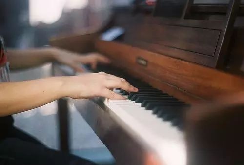 学好钢琴“跳音”，记住这五招！
