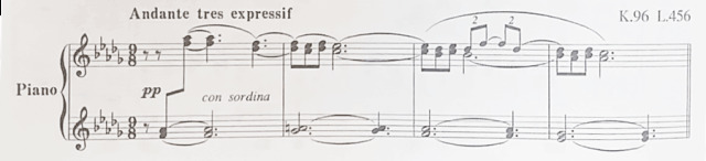 不抬手指的小角度触键方式