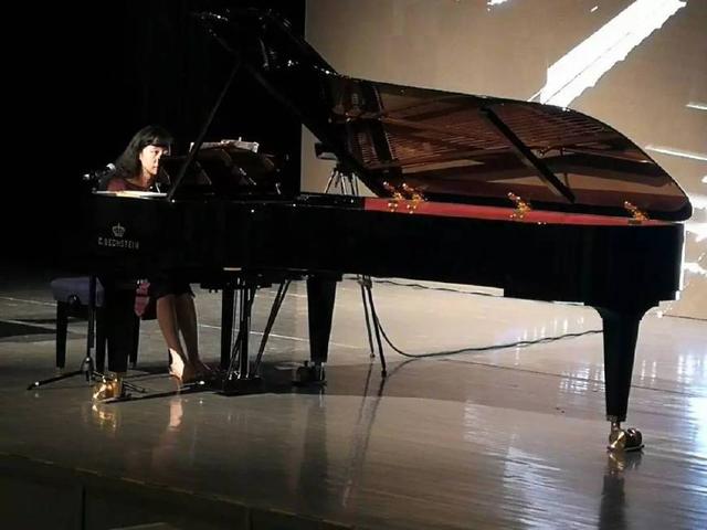 中央音乐学院常桦教授钢琴大师班
