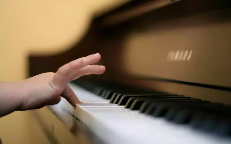 儿童学钢琴时，钢琴老师的3个必答题