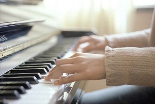 难点解决：学钢琴左右手不协调