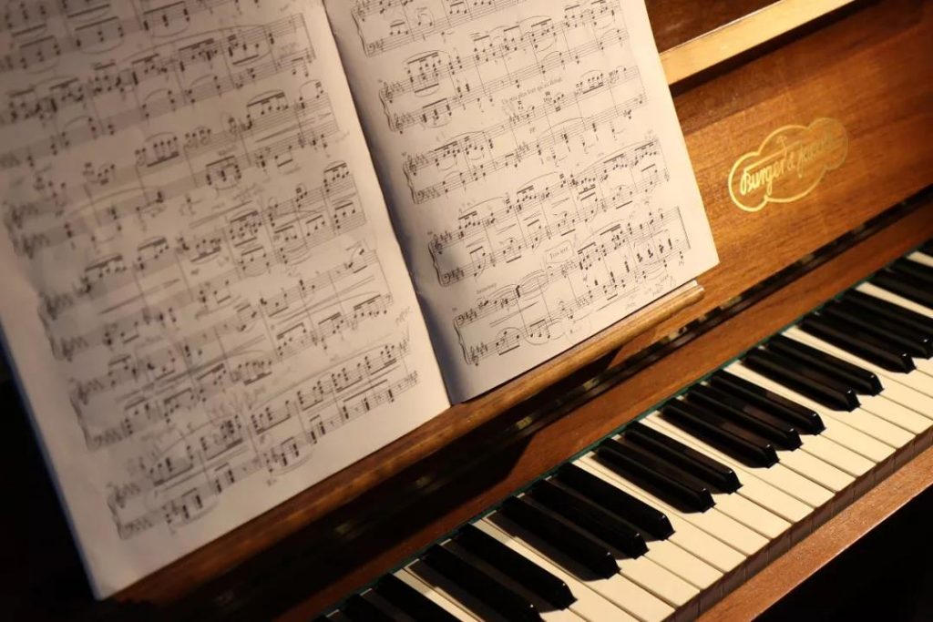 钢琴演奏如何把握作品的灵魂？