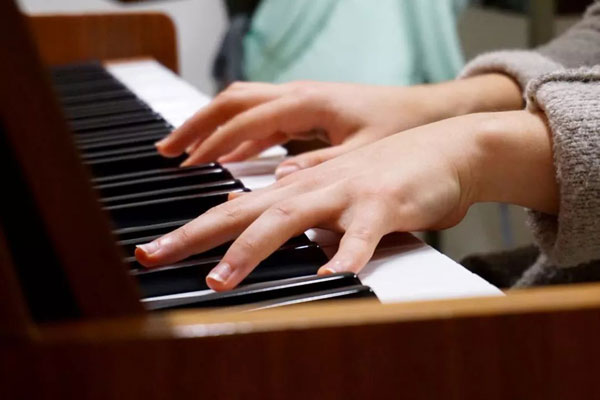 收起你的考级证书，这些标准更能反应你的钢琴水平